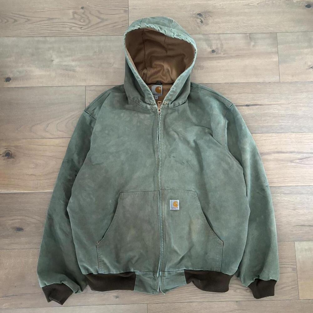 vintage green/brown carhartt jacket 🖨️